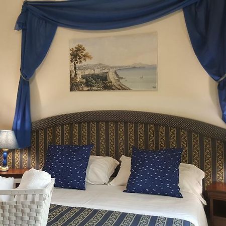 Bed & Breakfast Napoli Centrale エクステリア 写真